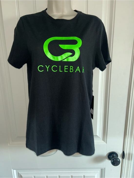 Wear It To Heart Tops - NWT Wear It To Heart Black Tee with Neon Green Cyclebar Sz XS